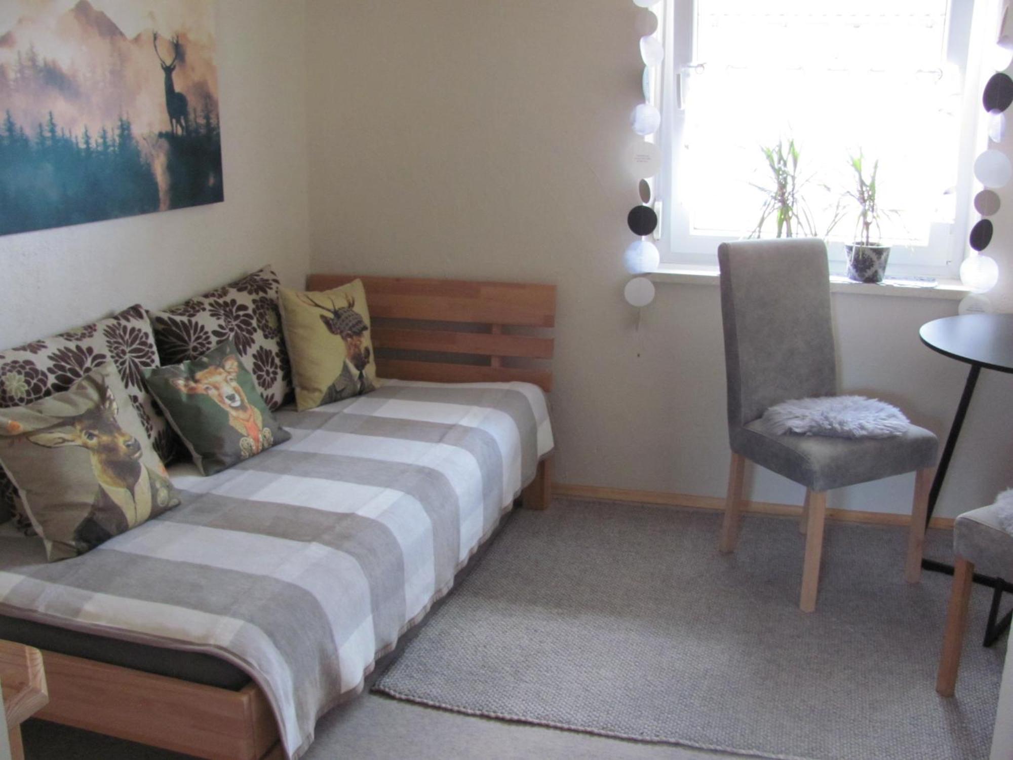 #2 Ruhiges Gemuetliches Ferienzimmer Mit 2 Einzelbetten Gemeinschaftsbad W-Lan Airport Nah Late Night Check In Haus Nr 9,5 Trunkelsberg Εξωτερικό φωτογραφία